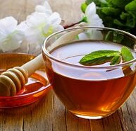 Bite honey to stimulate effect